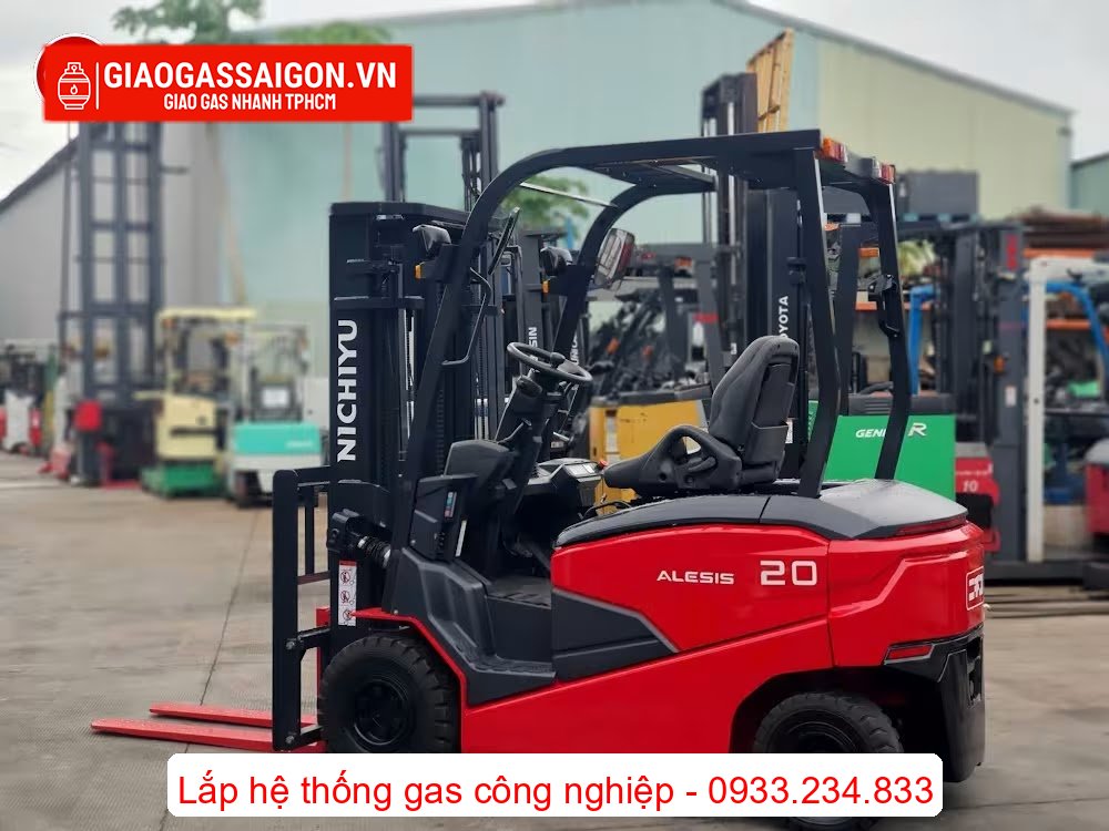 Xe Nâng Khuê Đăng – Nhà Cung Cấp Xe Nâng Cũ Hàng Đầu Tại TPHCM 2 Xe nâng điện ngồi lái 2 tấn Nichiyu FB20PN-80B-300