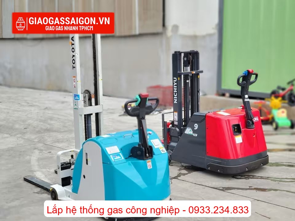 Xe Nâng Khuê Đăng – Nhà Cung Cấp Xe Nâng Cũ Hàng Đầu Tại TPHCM 12 Xe nâng tay điện (dắt lái) Toyota và Nichiyu