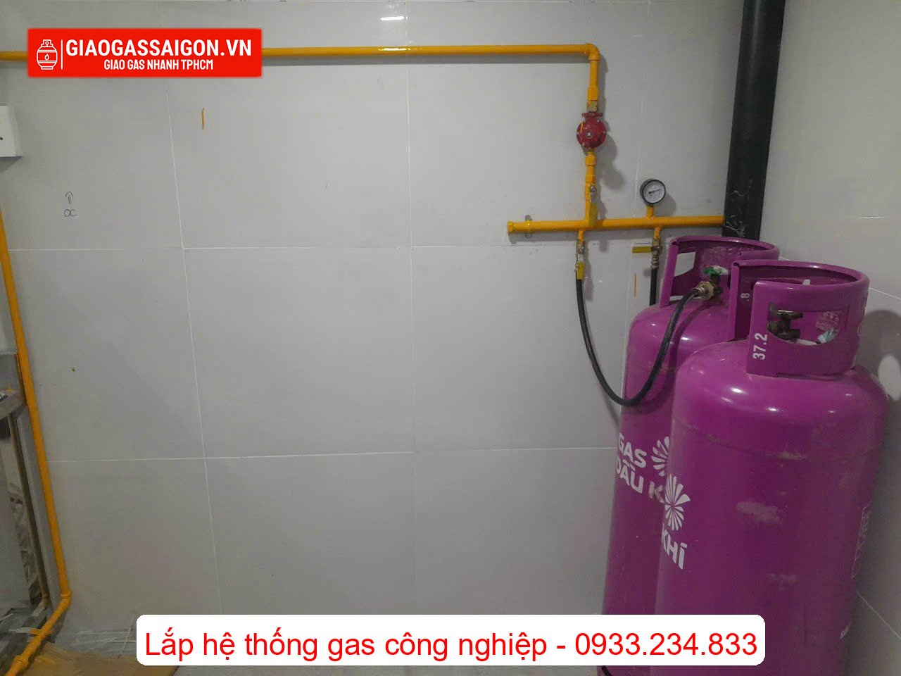 Nhà hàng sử dụng 2 bình gas công nghiệp 45kg Nhà hàng sử dụng 2 bình gas công nghiệp 45kg