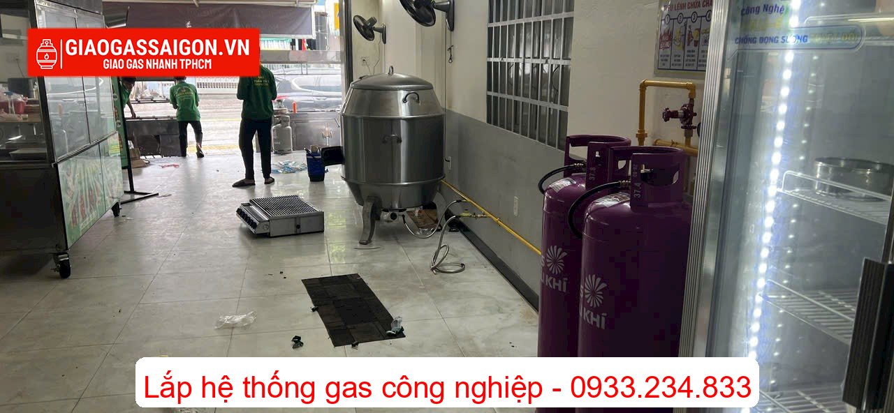 Du-an-lap-he-thong-gas-cong-nghiep-tai-nha-hang-Thien-Nhan-Hoc-Mon-2