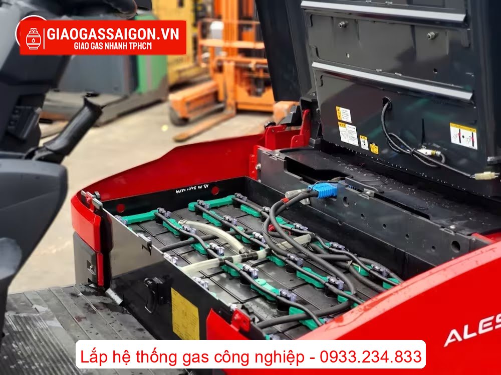 Xe Nâng Khuê Đăng – Nhà Cung Cấp Xe Nâng Cũ Hàng Đầu Tại TPHCM 3 Xe nâng điện ngồi lái 2 tấn Nichiyu FB20PN-80B-300